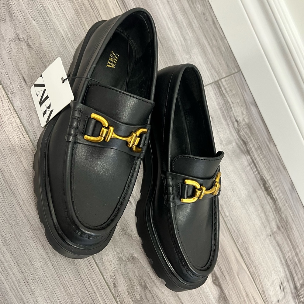 Zara leather loafers😍❤️